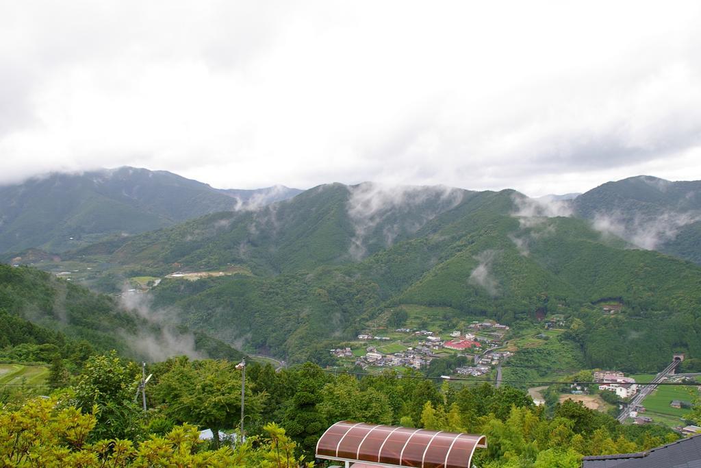 Kirinosato Takahara Hotel Танабе Екстериор снимка